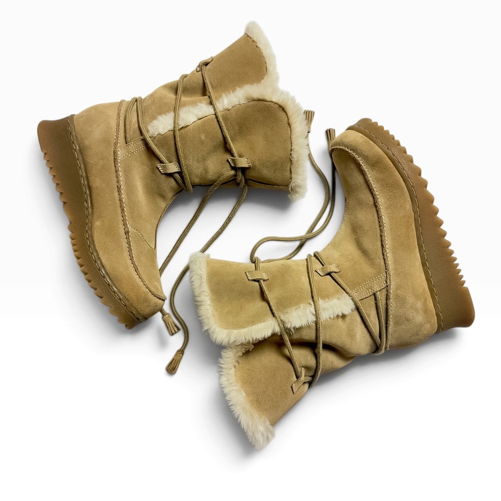 Report Tan Suede Faux Fur Lined Winter Boots Lace Up Wedge Platform Y2K Size 8